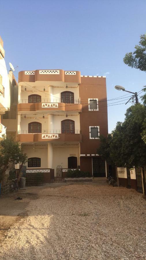 The Brown House Lejlighed Luxor Eksteriør billede